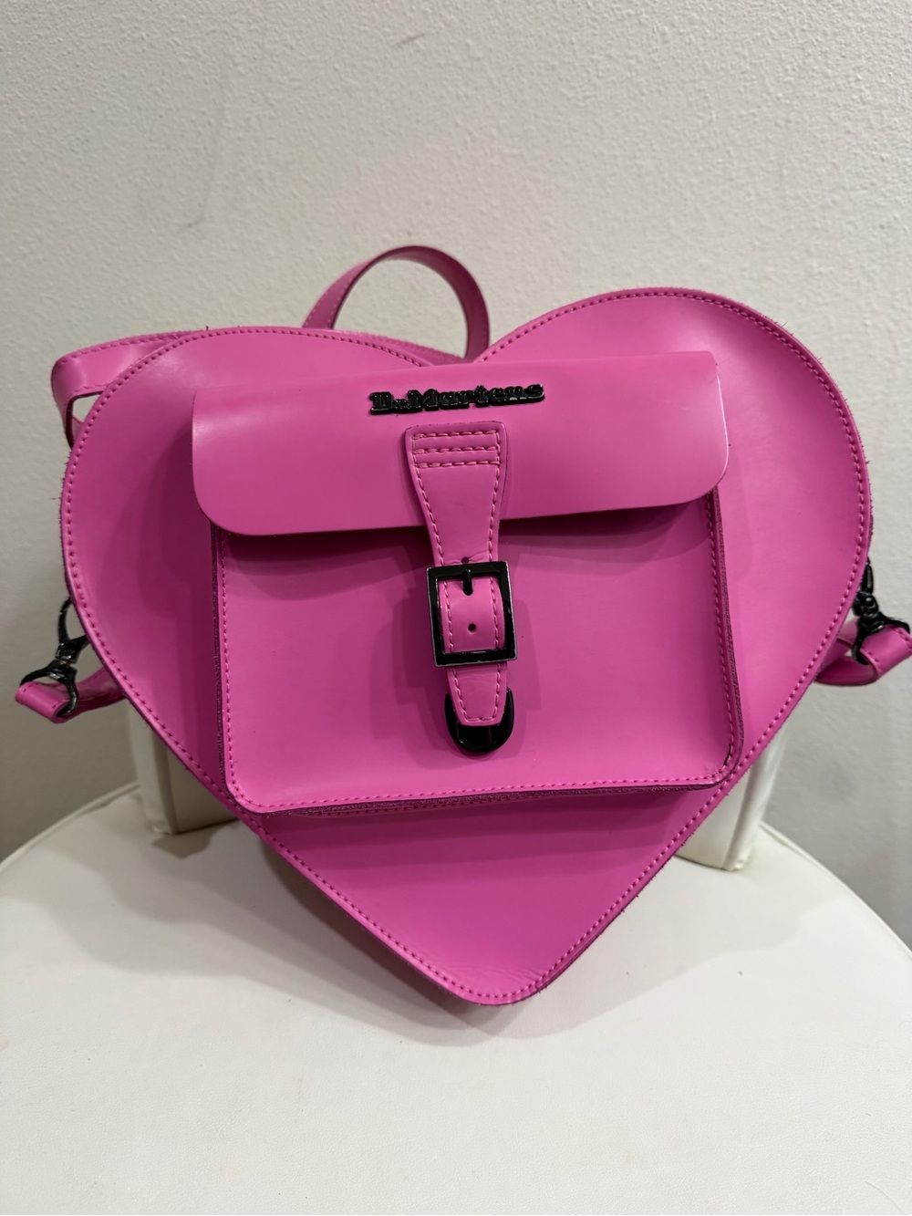 Dr Martens Heart bag